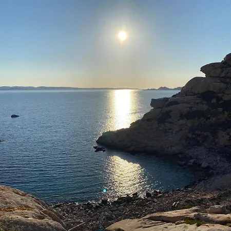 Night On Board Ботель